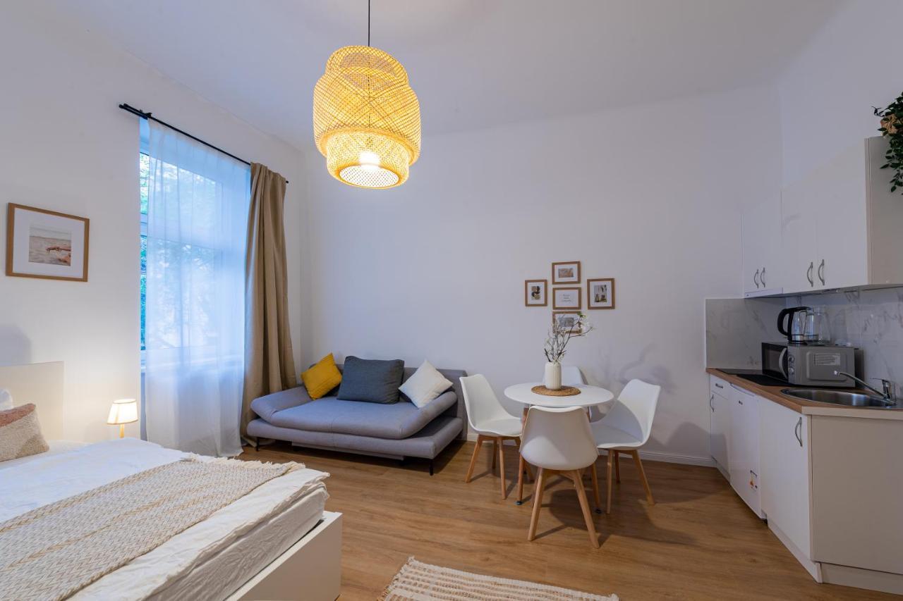 Vienna My City Apartment Bright Room Exterior photo